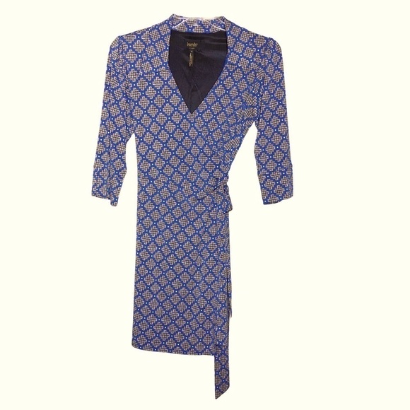 NEW - LAUNDRY BY SHELLI SEGAL Blue, Tan & White Side Tie Wrap Dress Size Medium - Picture 1 of 6